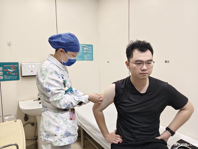 小陈同学 (1).jpg 小陈同学 (1).jpg