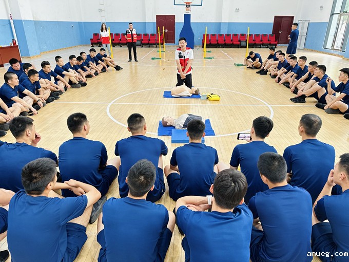 18luck新利网页版 应急救护进消防 (2)_副本.jpg